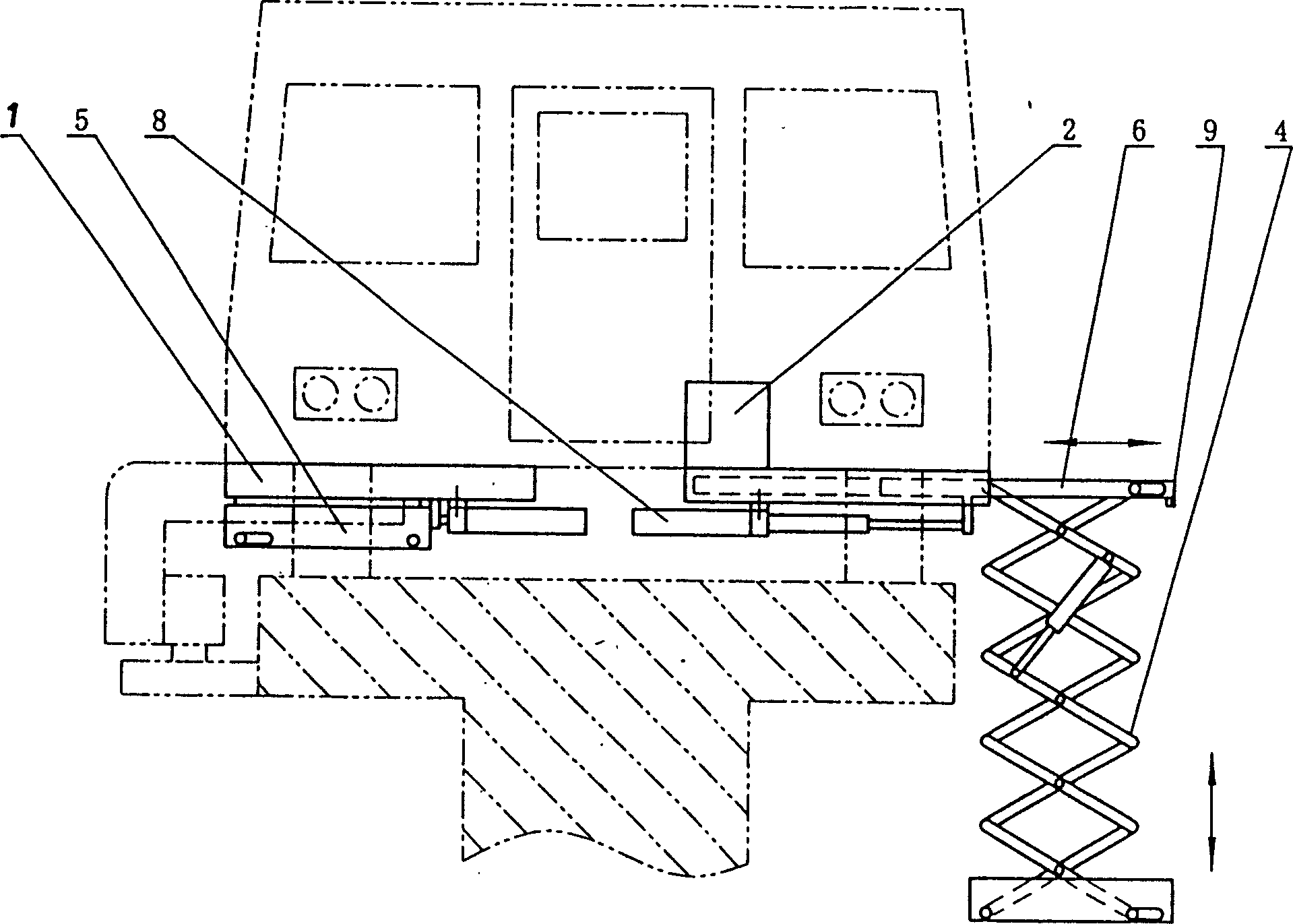 Hydraulic lifting platform for built-in lowering operations