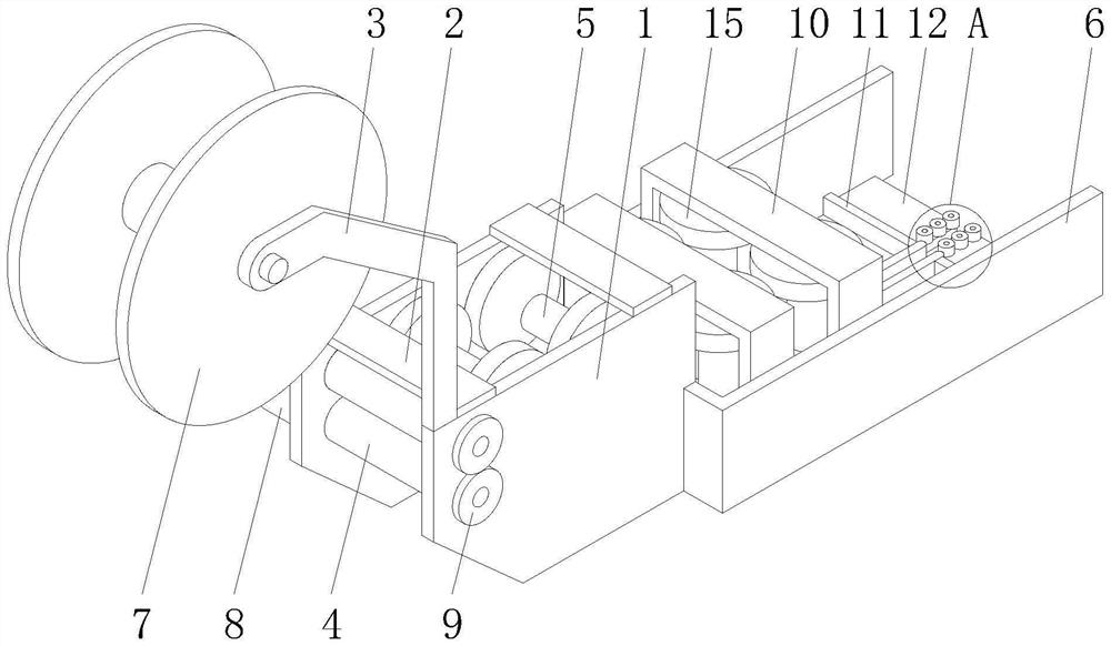 Insulating jacket directional conveying robot for overhead high-voltage wire