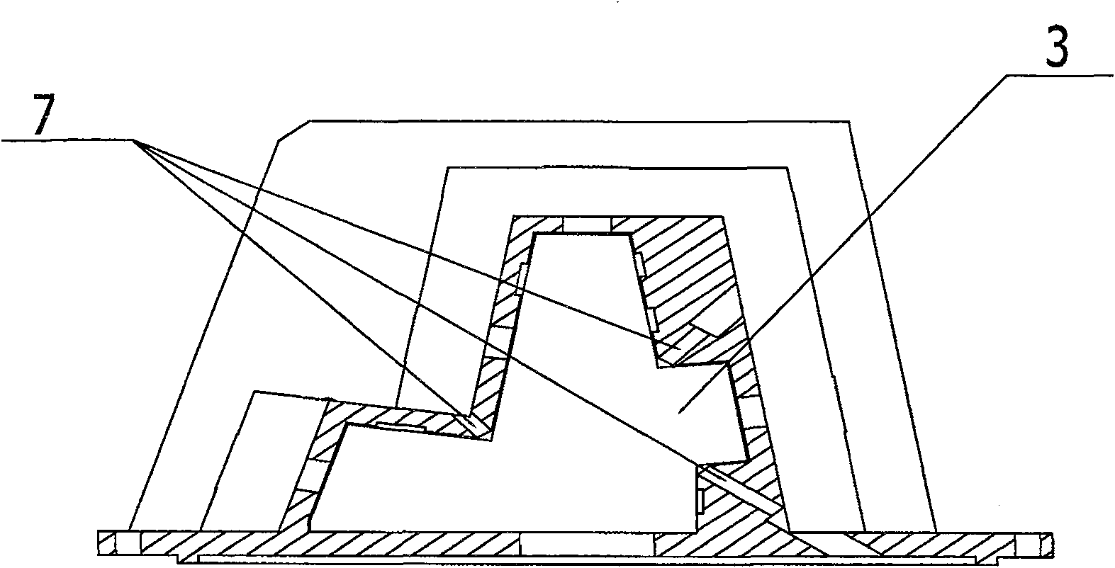 Astronautic camera heterotype prism stress-free fixing mounting structure