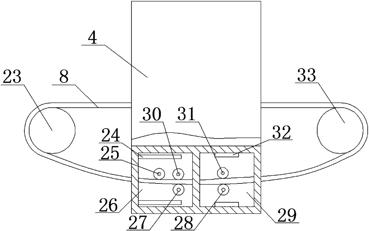 Canned food packaging machine with cleaning function