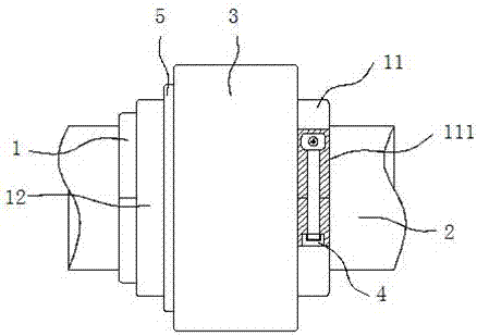 Adapter sleeve convenient to detach