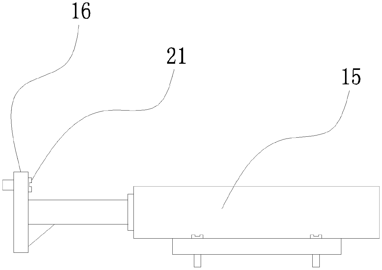 Cooling liquid filtering device for multifunctional turning lathe