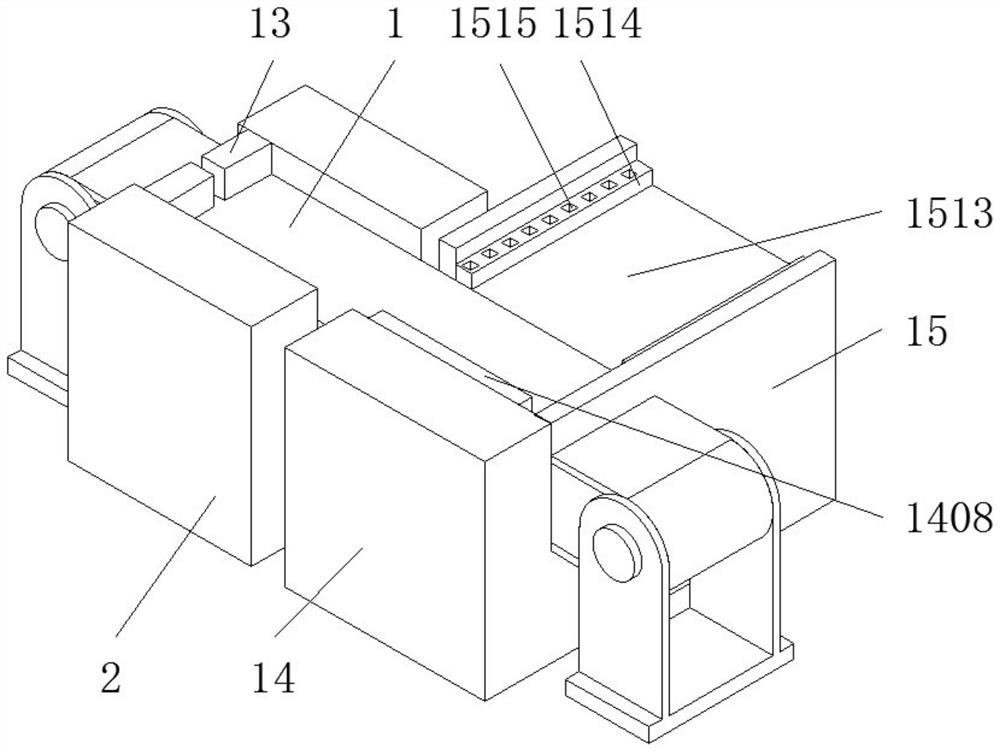 Labeling machine with regular discharging assembly