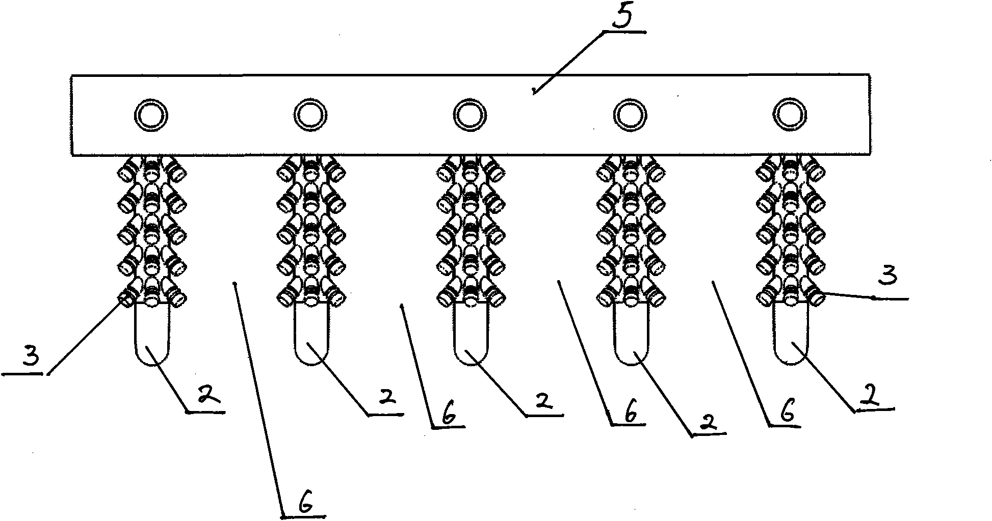 Efficient heat transfer tube of heat exchanger for recycling smoke waste heat