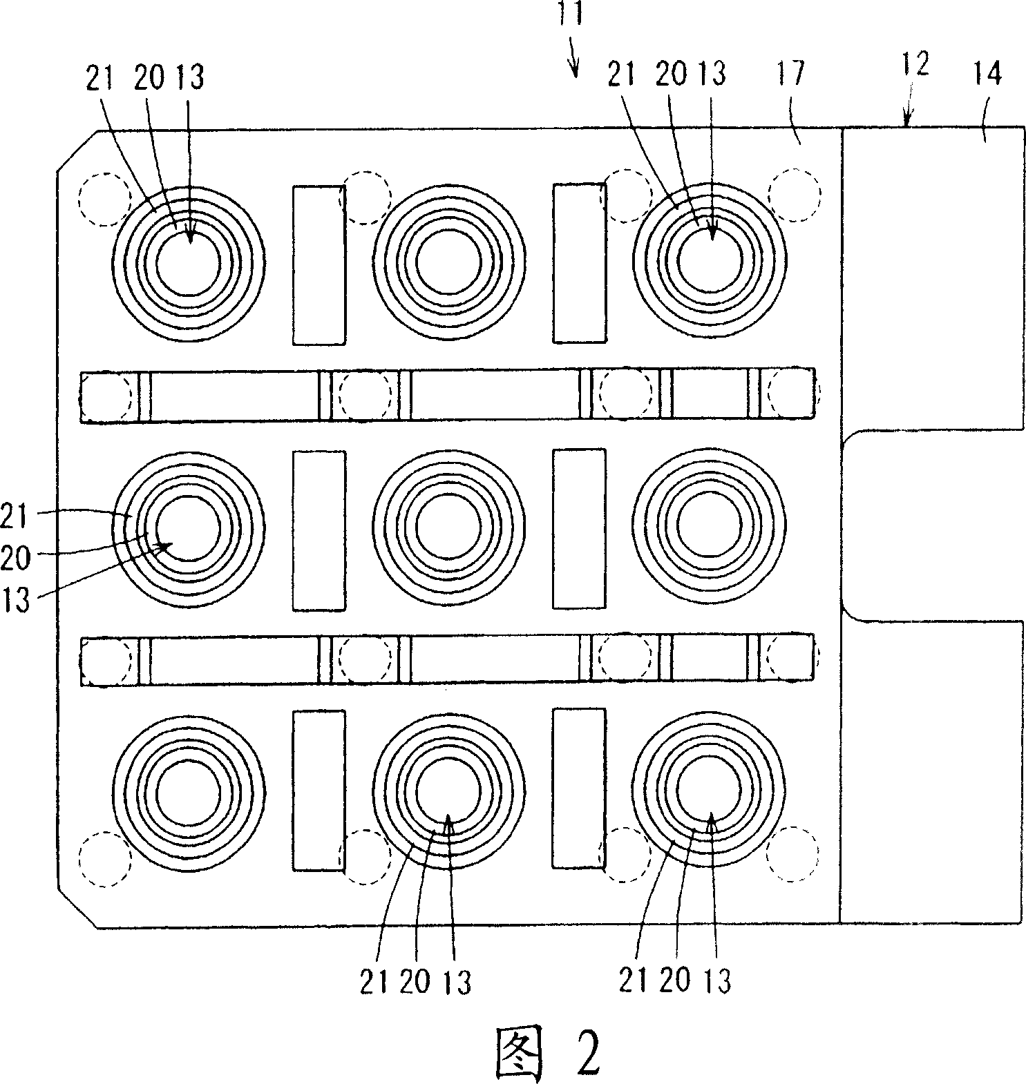 Light-emitting device and illuminating device