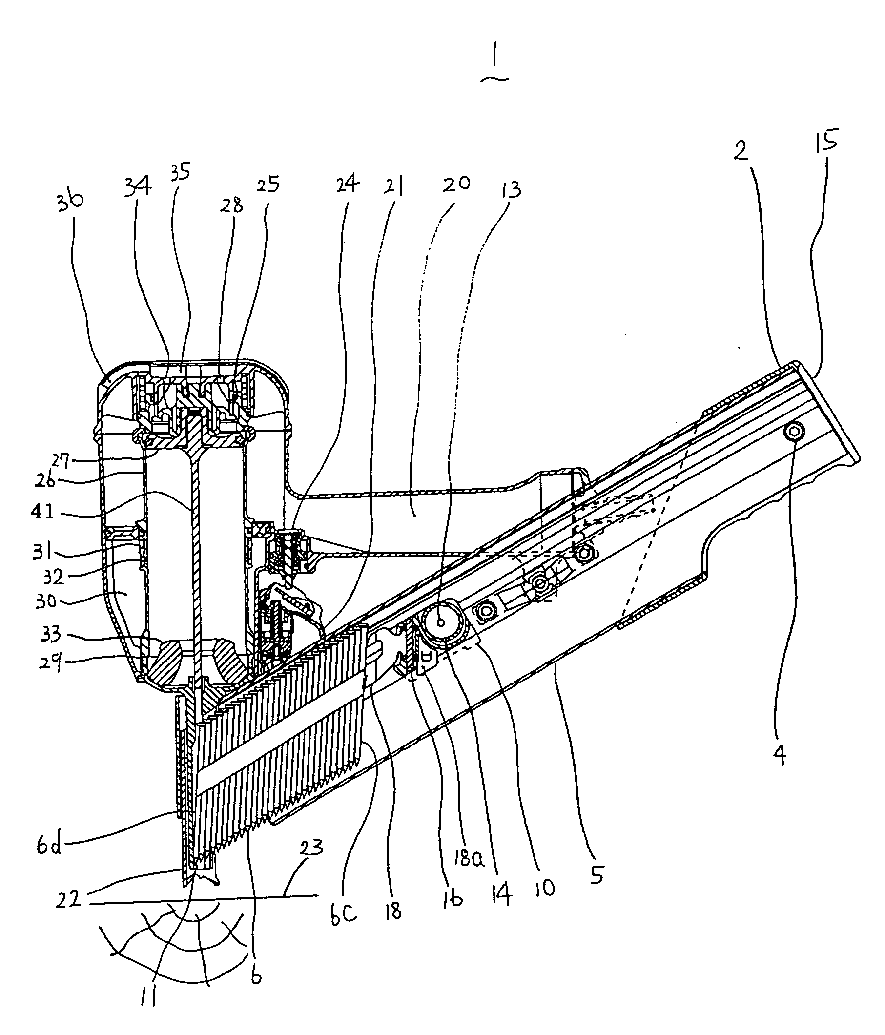 Fastener driving tool