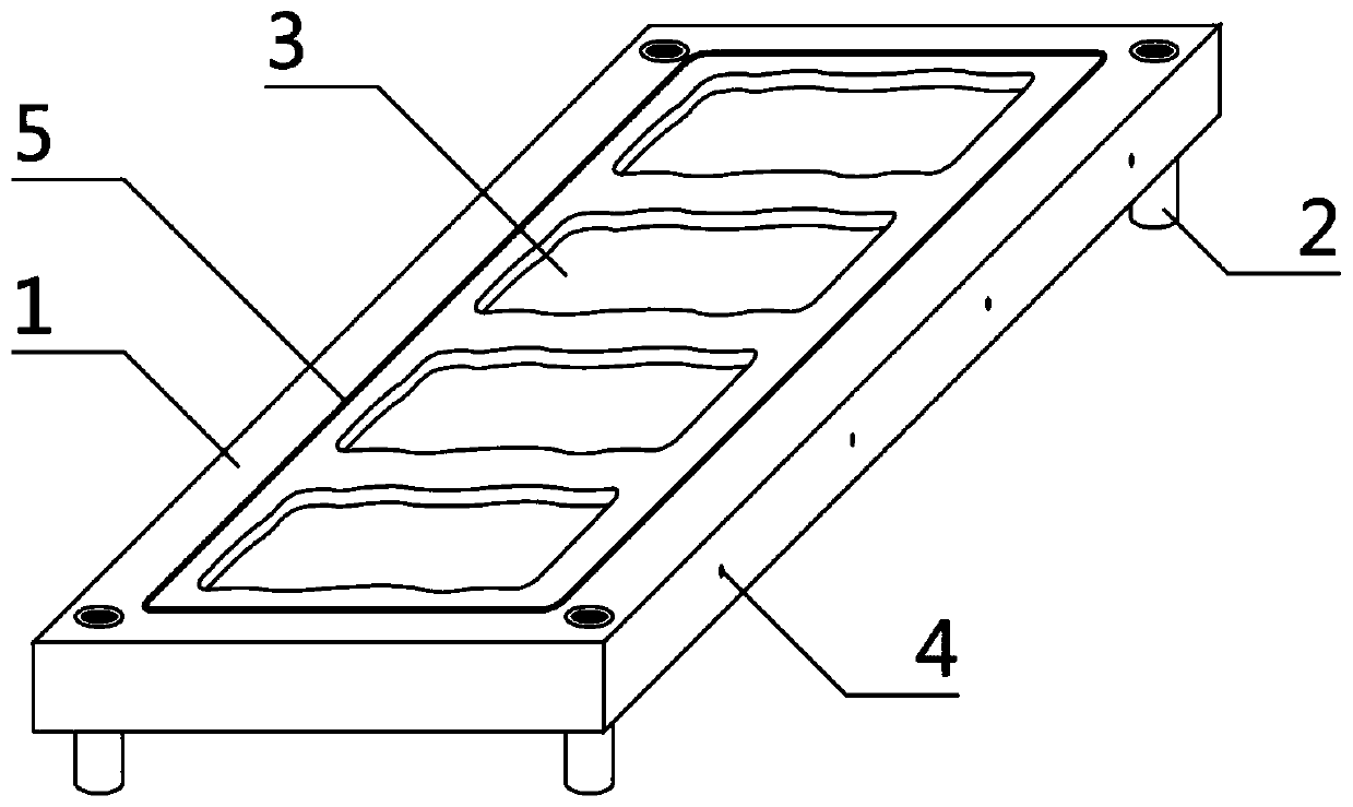 Metal key forming equipment with multi-layer die plate structure