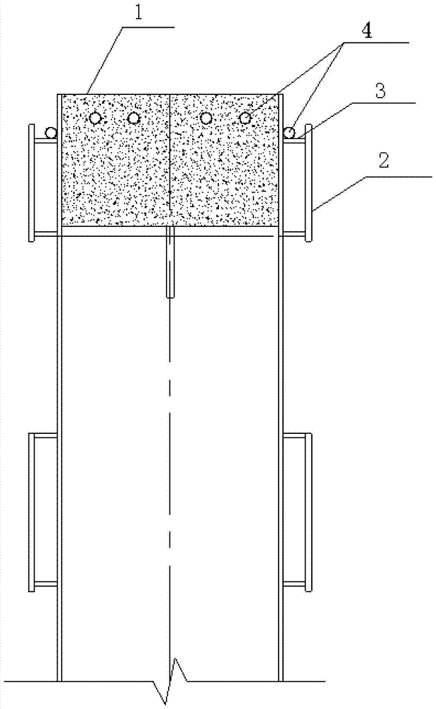 Steel-concrete combined track beam heating steel pipe ice and snow melting device and method for melting ice and snow