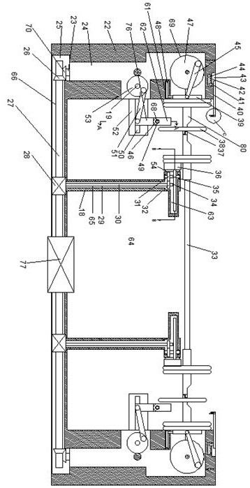 Backward pedaling machine capable of automatically adjusting weight