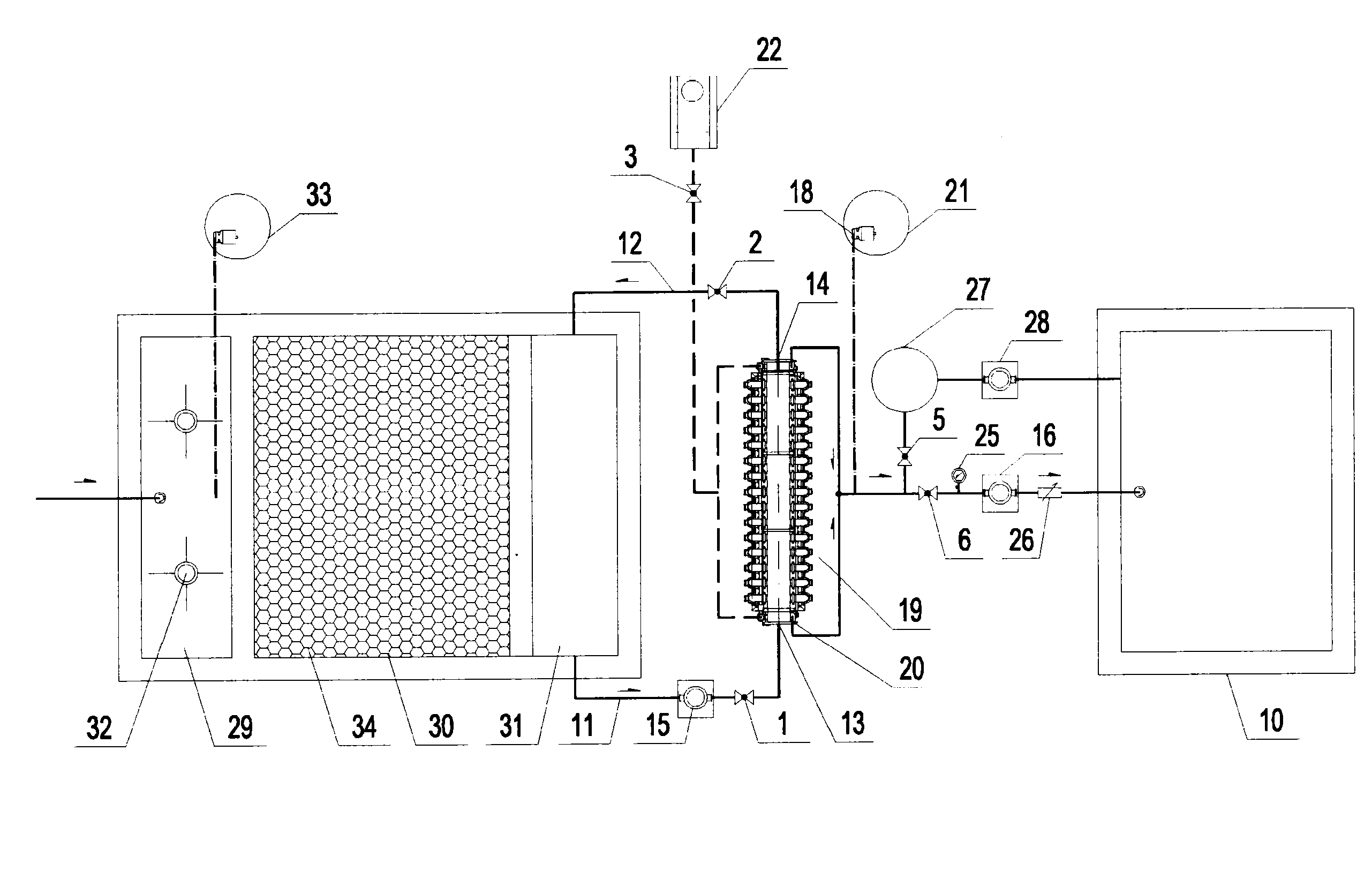 Method and apparatus for cleaning a film seperating device