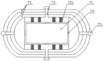 Inner stress reducing die injection molding technology and die