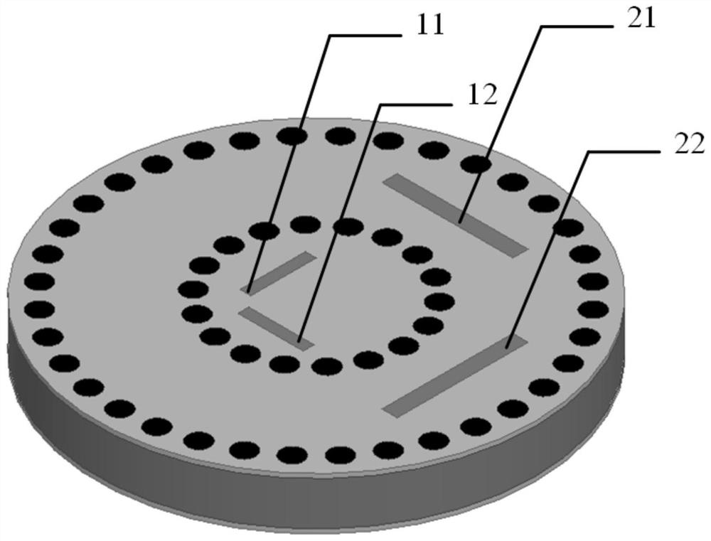 A cavity-backed dual-frequency common-aperture antenna based on structure multiplexing