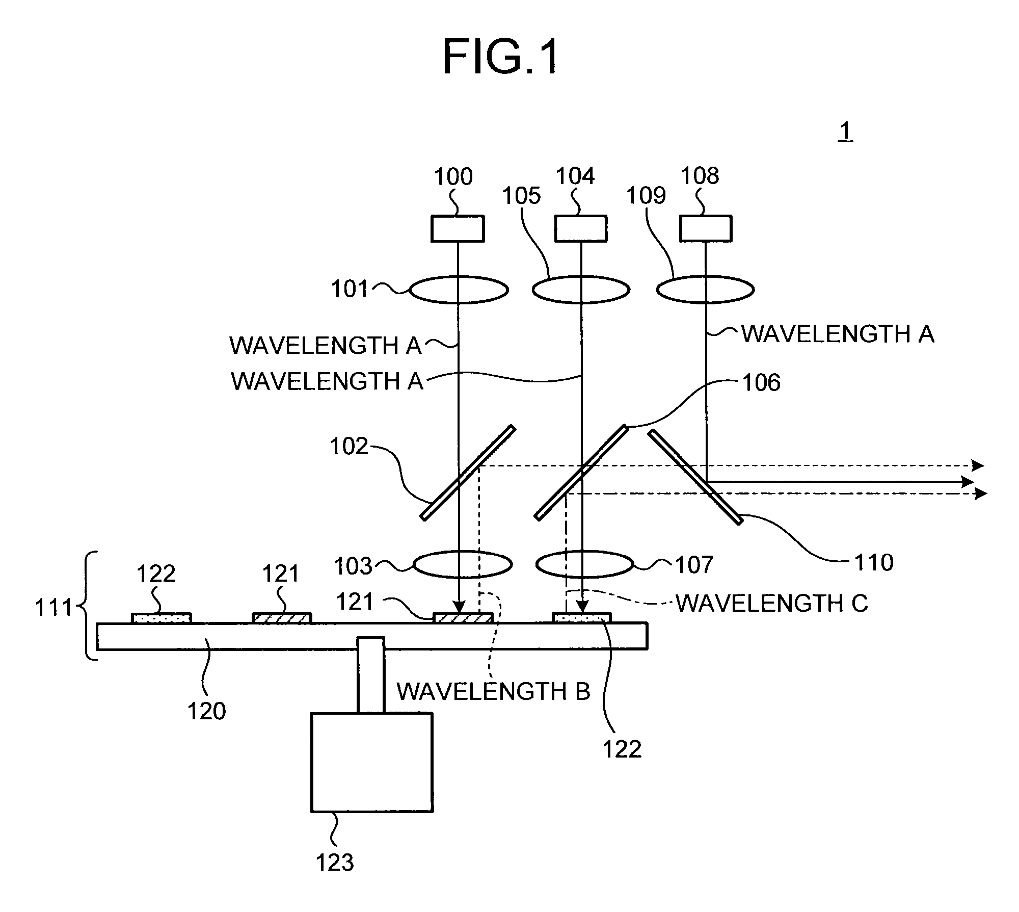 Illuminating device, projecting device, and method for controlling projecting device