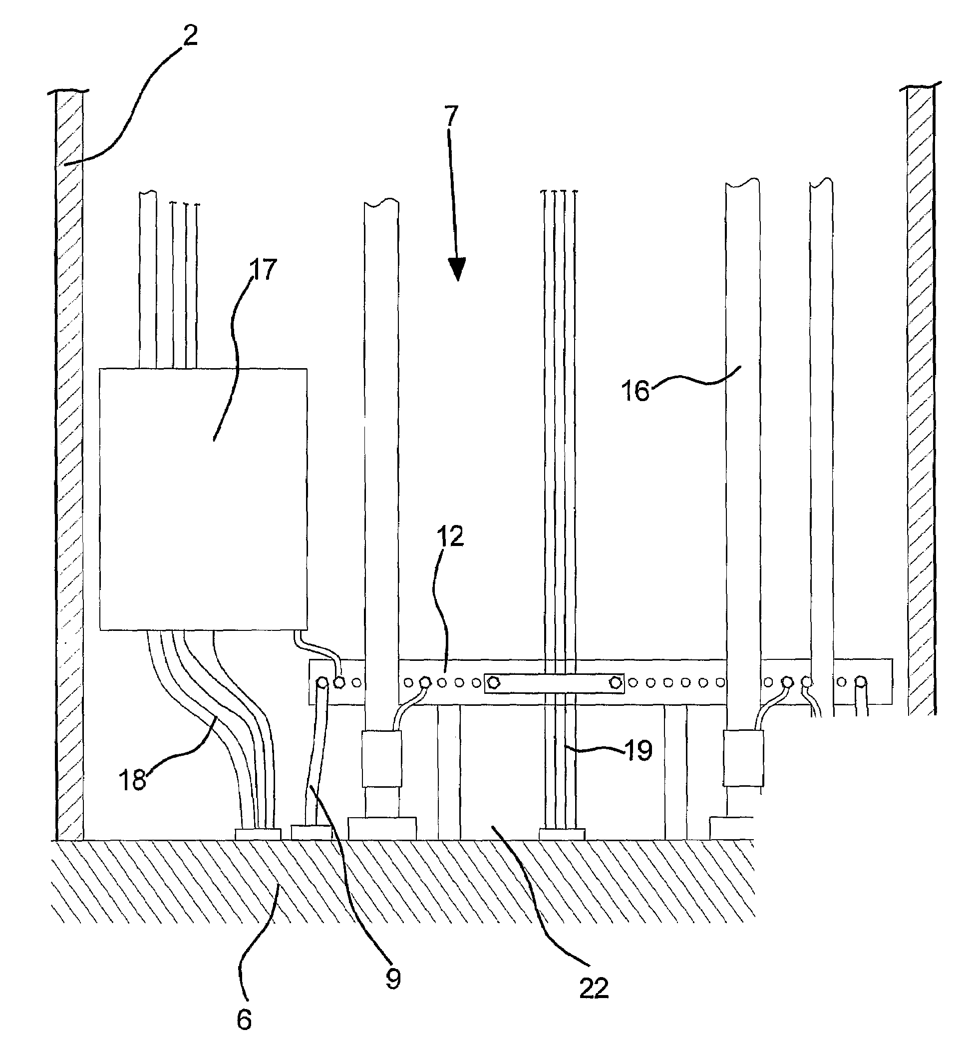 Earthing system for a wind turbine connected to a utility grid and for a wind turbine park