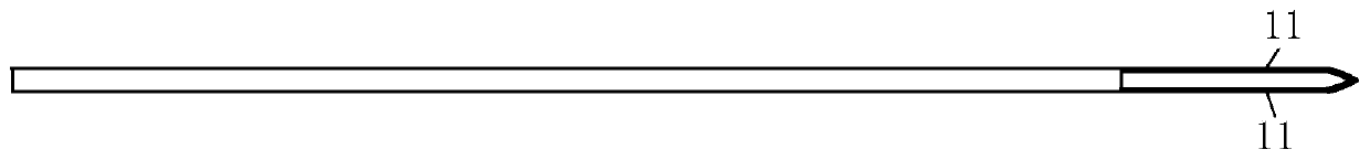 Loop transfer needles capable of being automatically restored and loop transfer mechanism with loop transfer needles