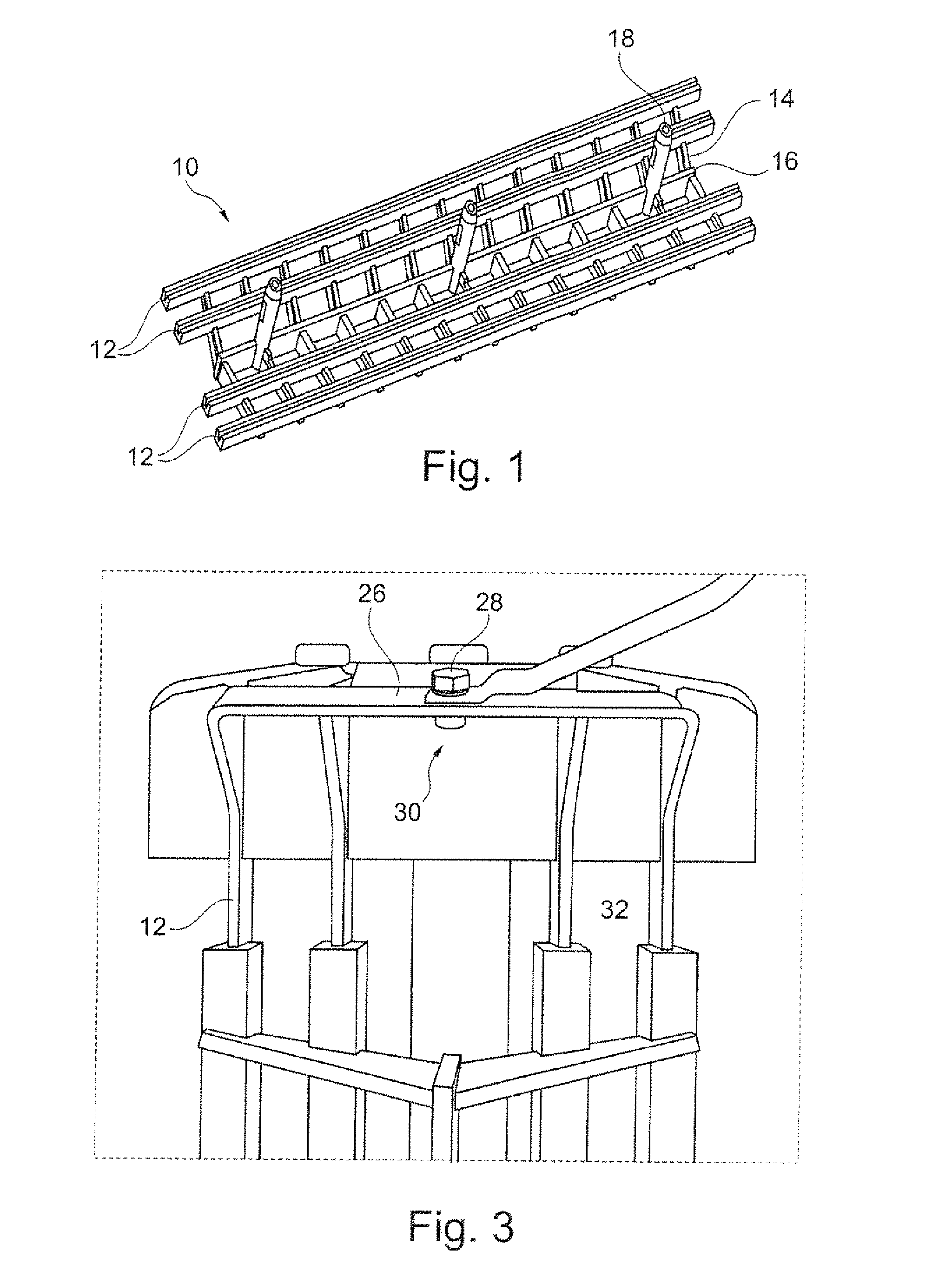 Tool for galvanically coating sliding bearings