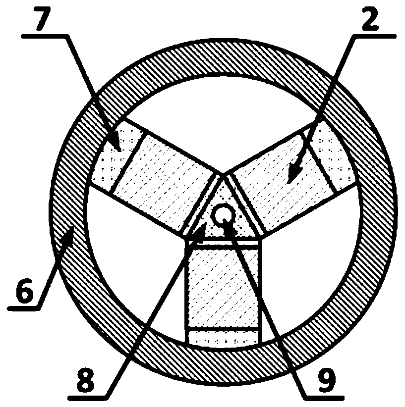 High-performance piezoelectric accelerometer with ring beam structure