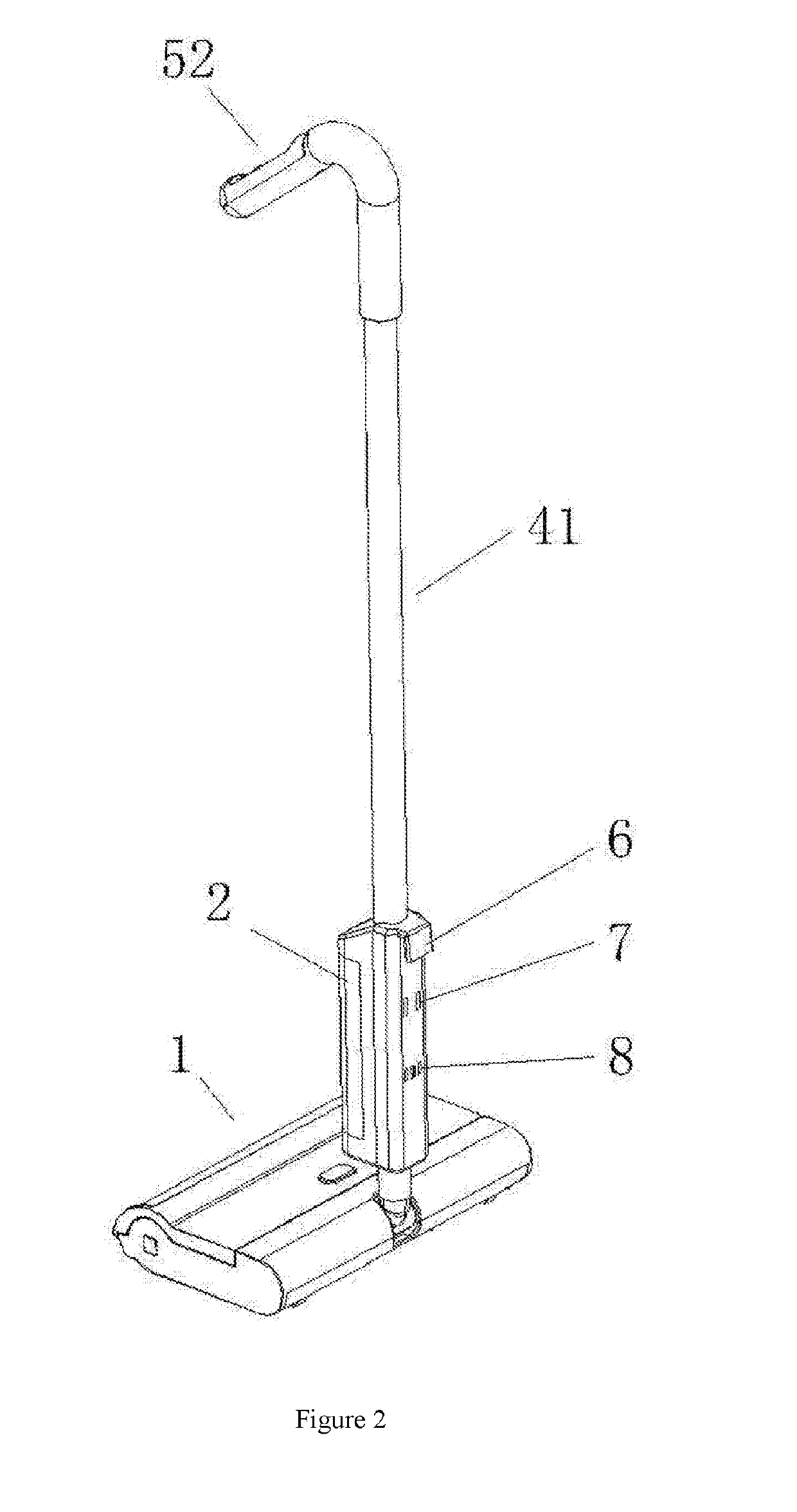 Roller mop capable of self-cleaning