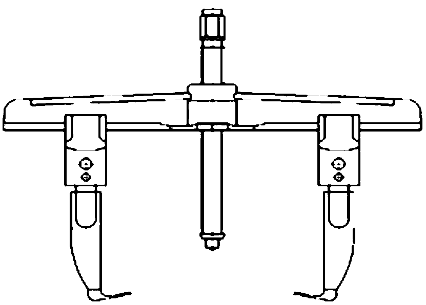 Lifting device of track crane and method for replacing traveling wheel of track crane