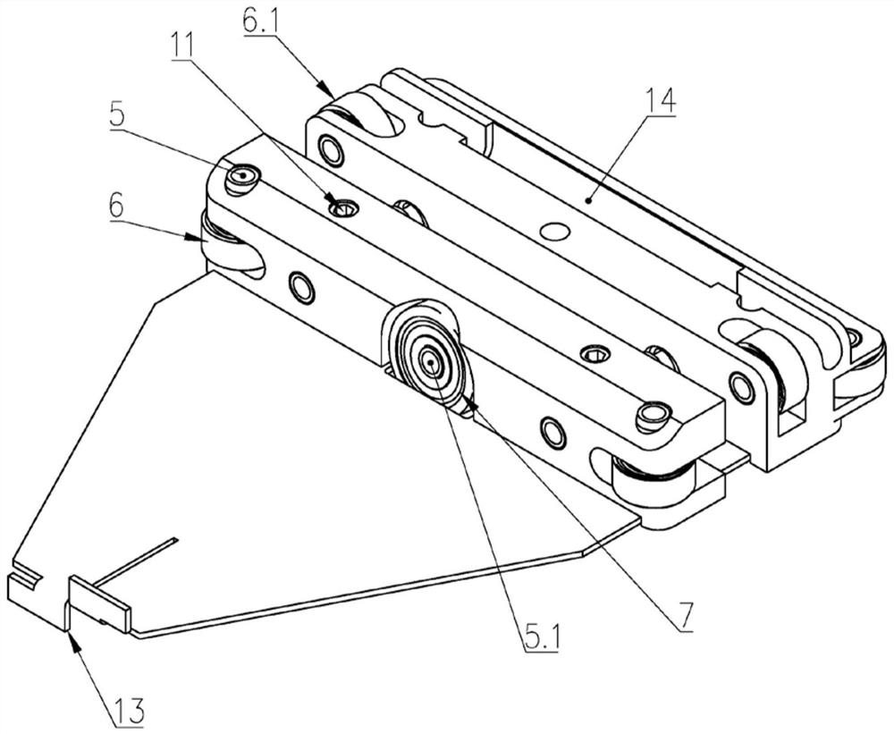 Air knife lip cleaning device