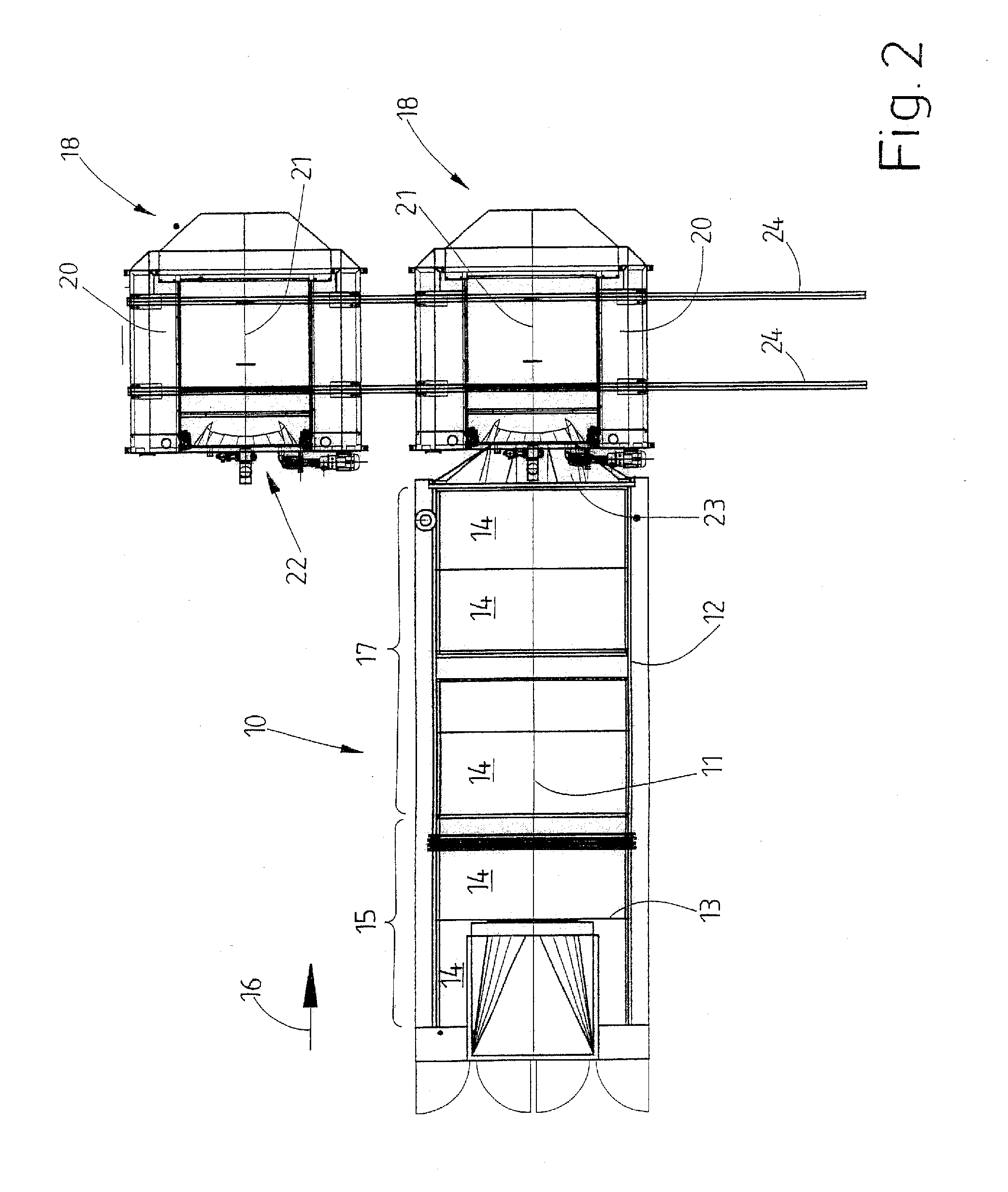 Method and device for wet treating laundry items