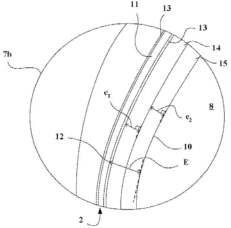 Tire comprising casing reinforcement cables having a low perviousness, and variable rubber mixture thicknesses