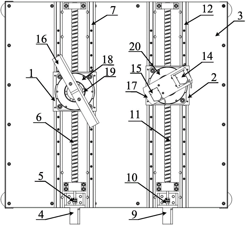 Double-axis synchronous movement control device and method based on feedback of laser displacement sensor