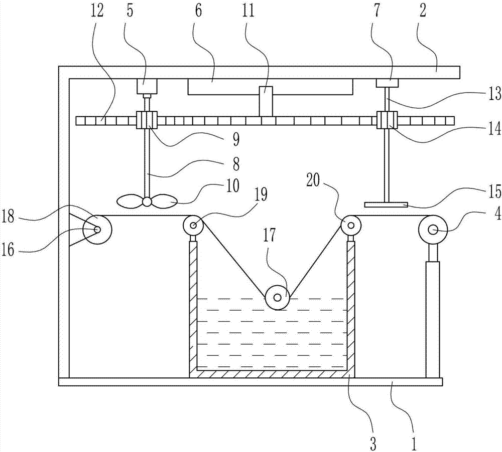 Textile high-efficiency dyeing device