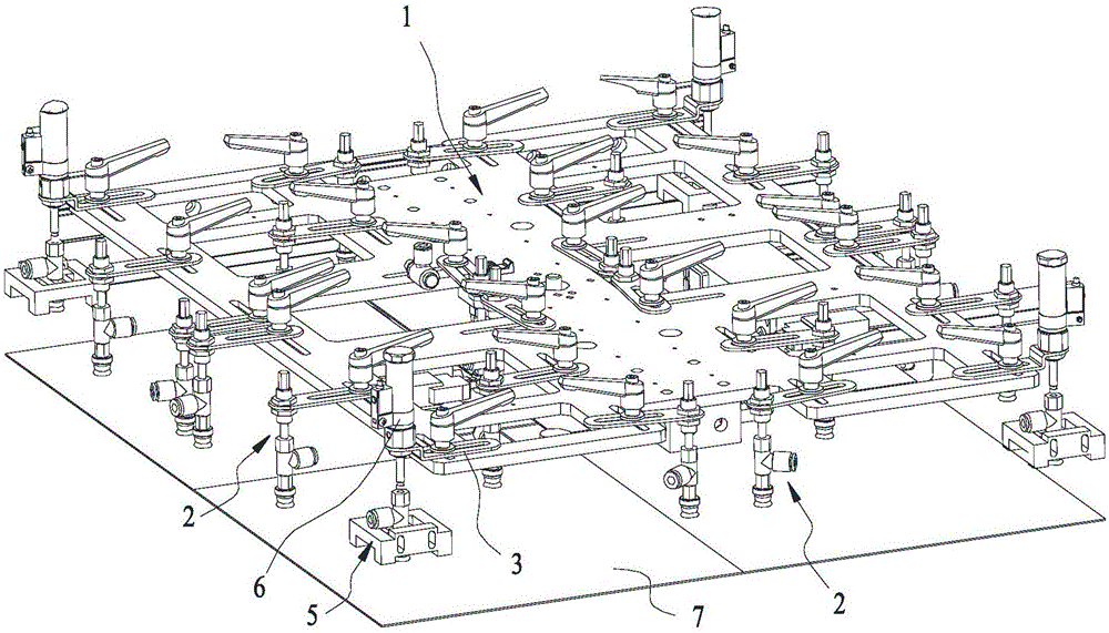 Automatic loading and unloading device