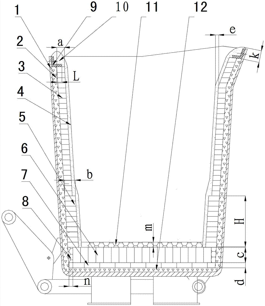 Ladle working liner and preparation method thereof