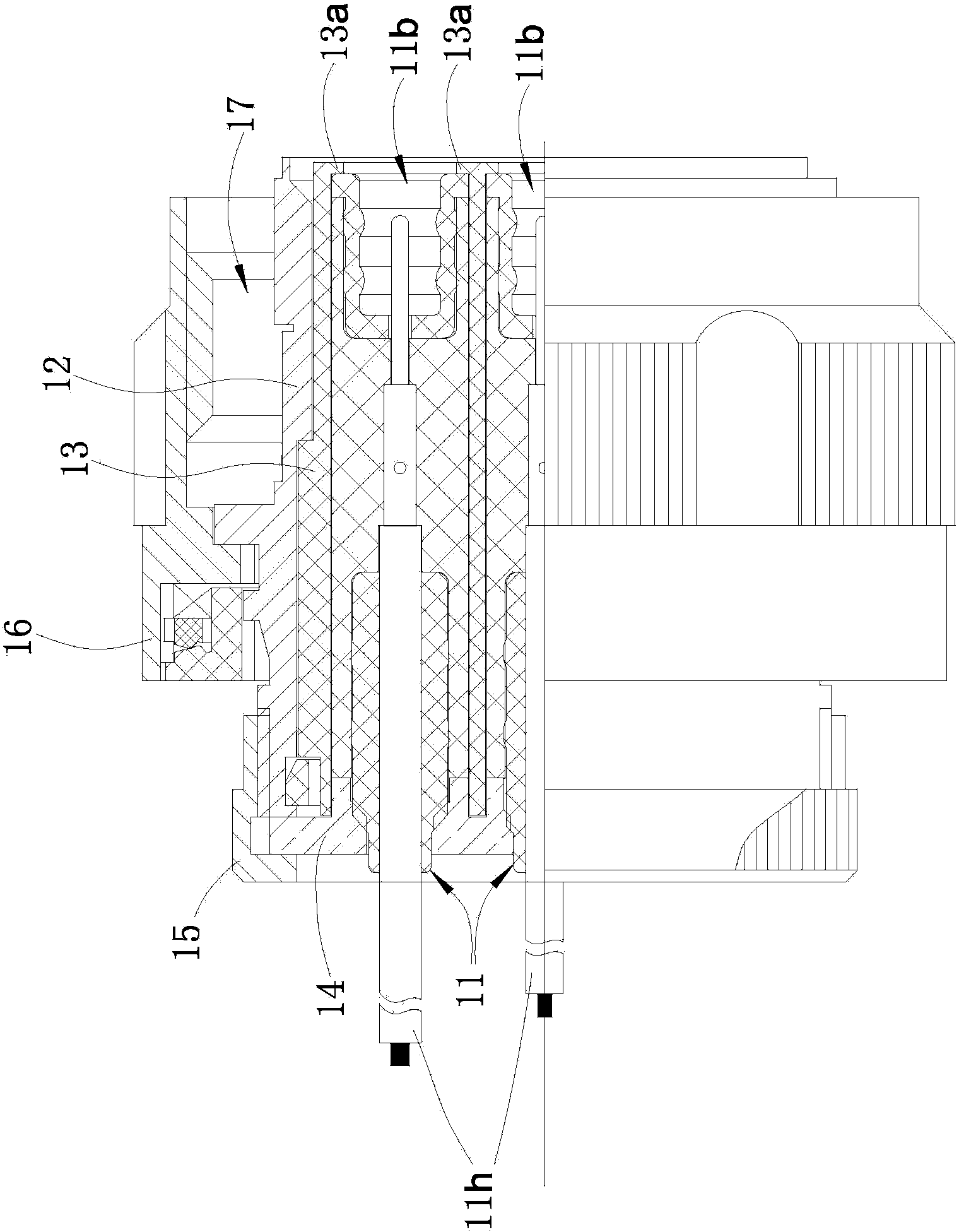 Detachable high-voltage connection structure and high-voltage connector