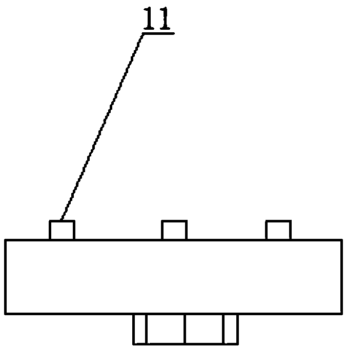 Electric perforating device capable of preventing wall cracking