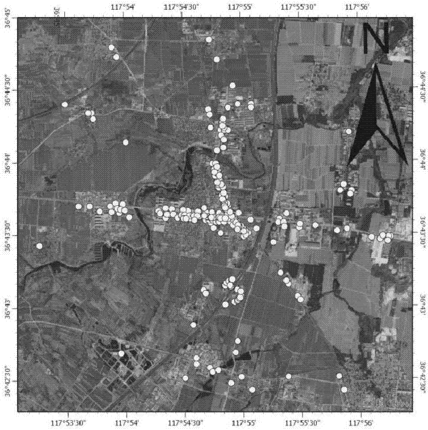 Land cover classification method and land cover classification system based on crowdsourced geographic data spatial clustering