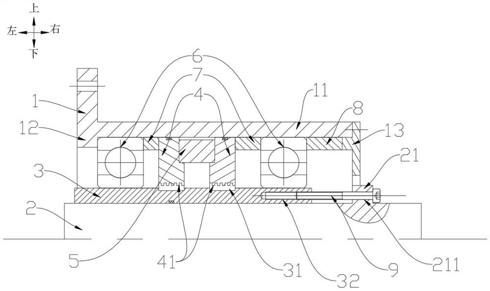 Magnetic liquid sealing device