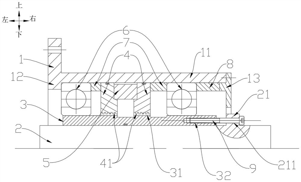 Magnetic liquid sealing device