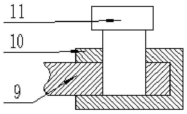 Pull-out type power distribution cabinet convenient for fixing multiple pieces of equipment