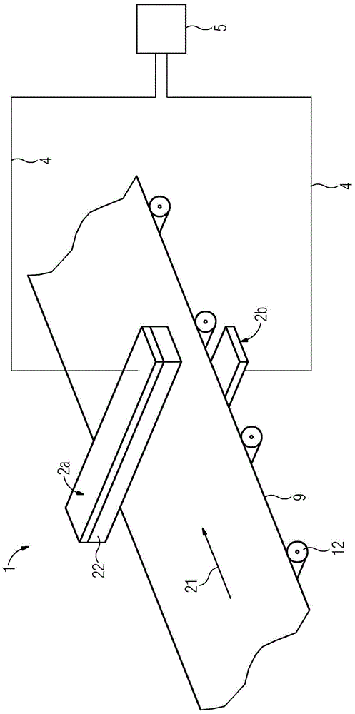 Method and device for changing the formation of a paper web