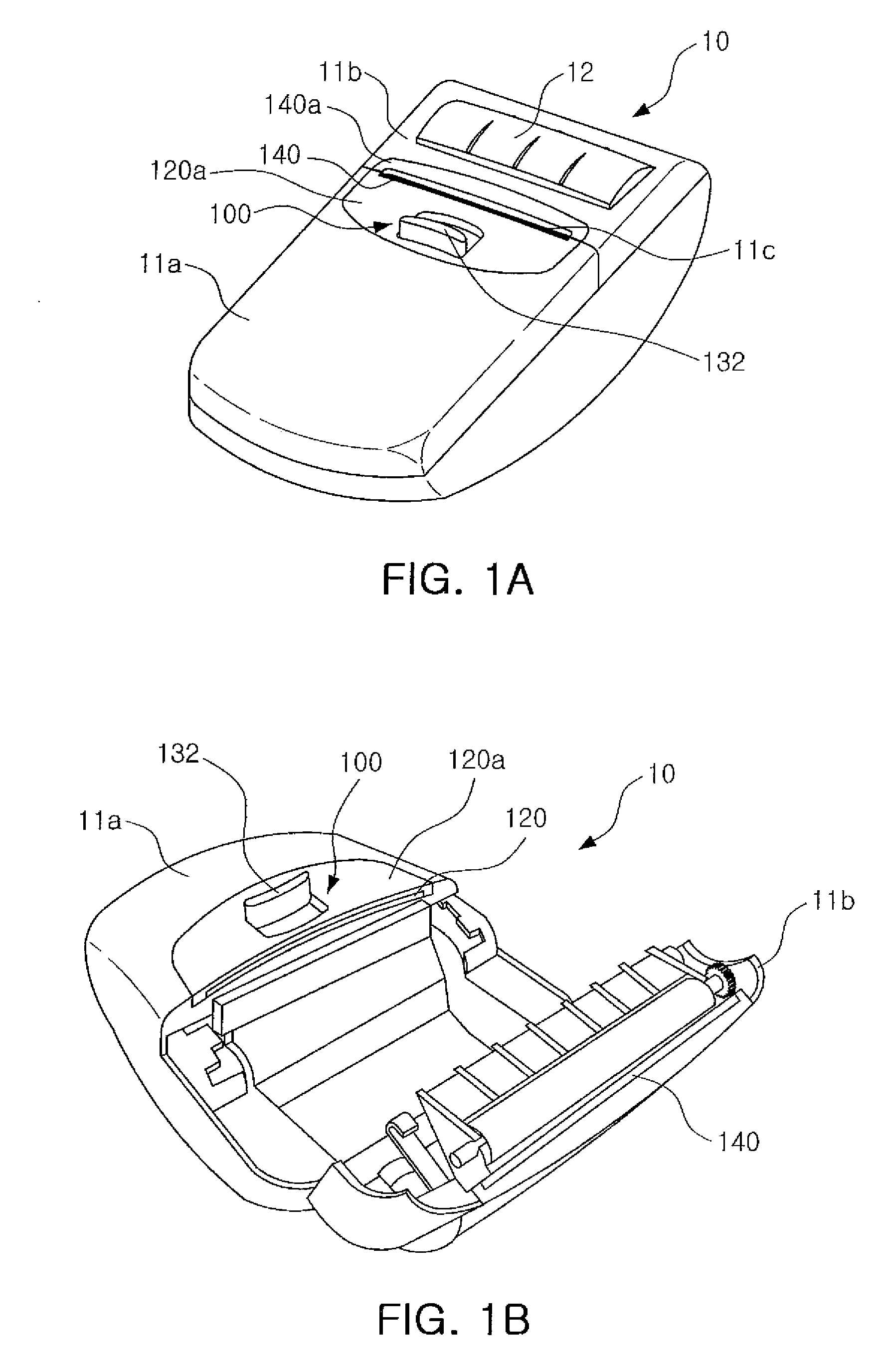 Portable printer equipped with manual cutter