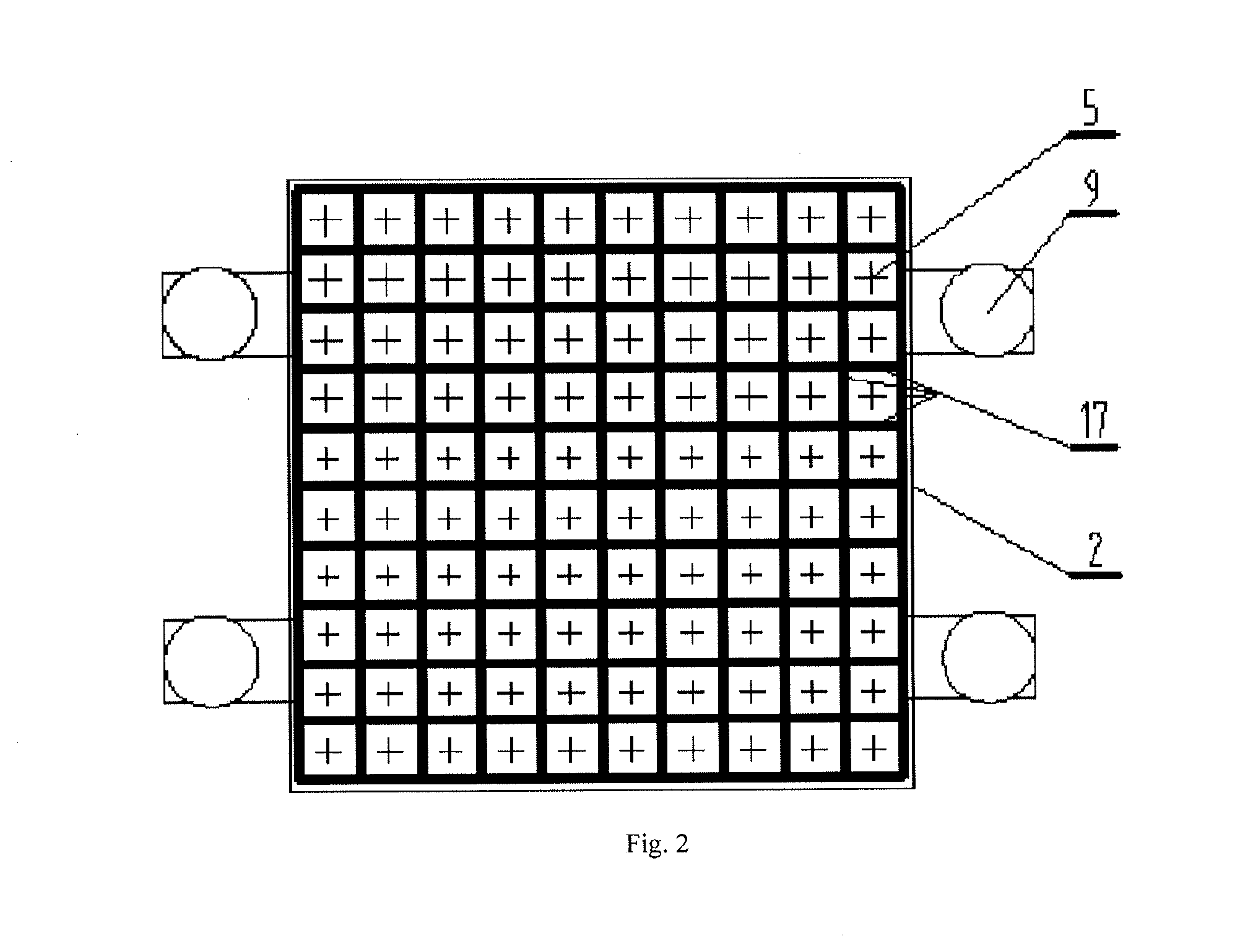 Technology and device for uniform distribution of water film on solid collecting plate