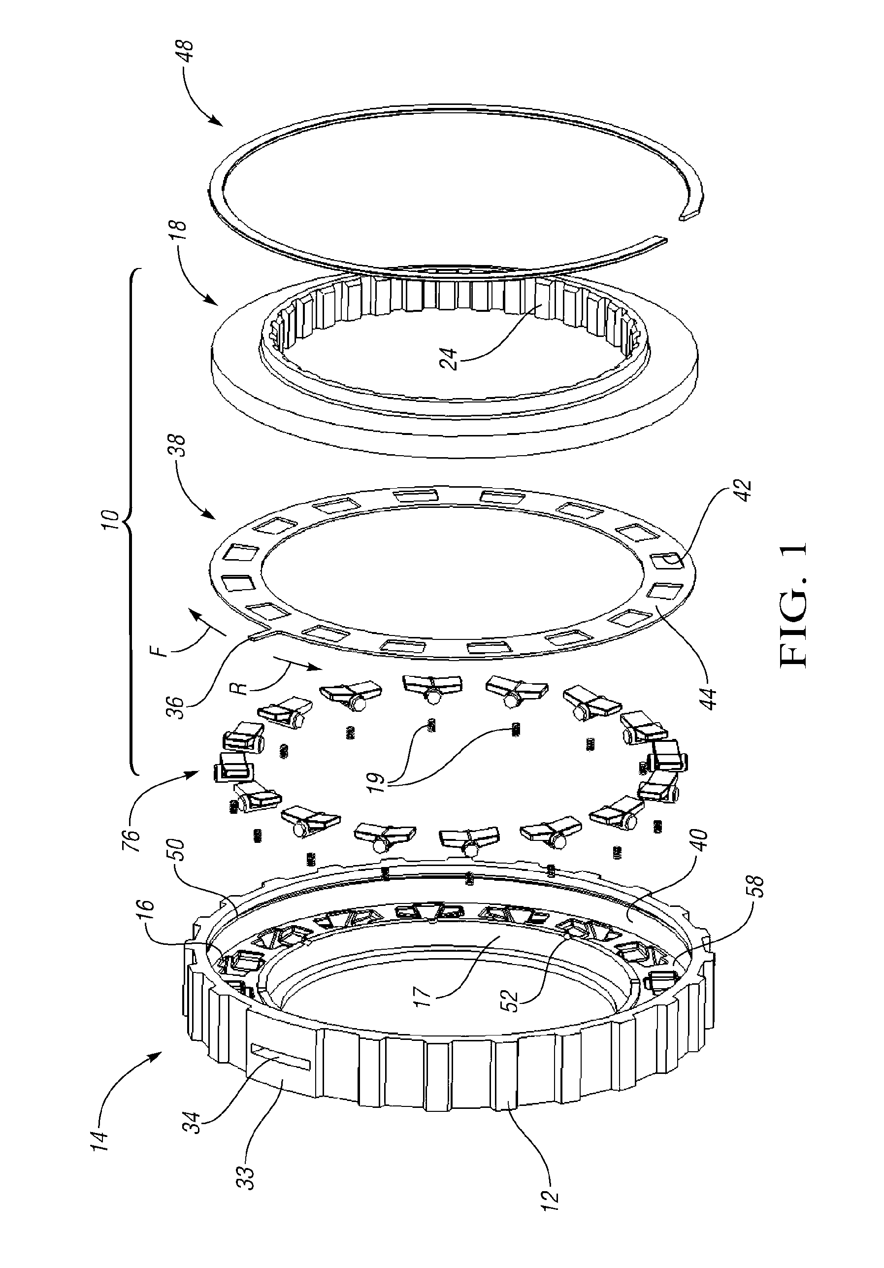 Selectable one-way clutch with symmetrical struts