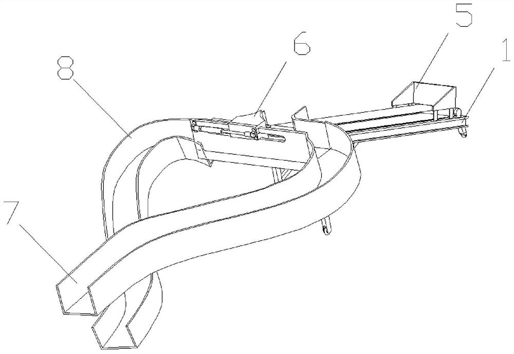 Cargo anti-retention conveyor and cargo conveying method.