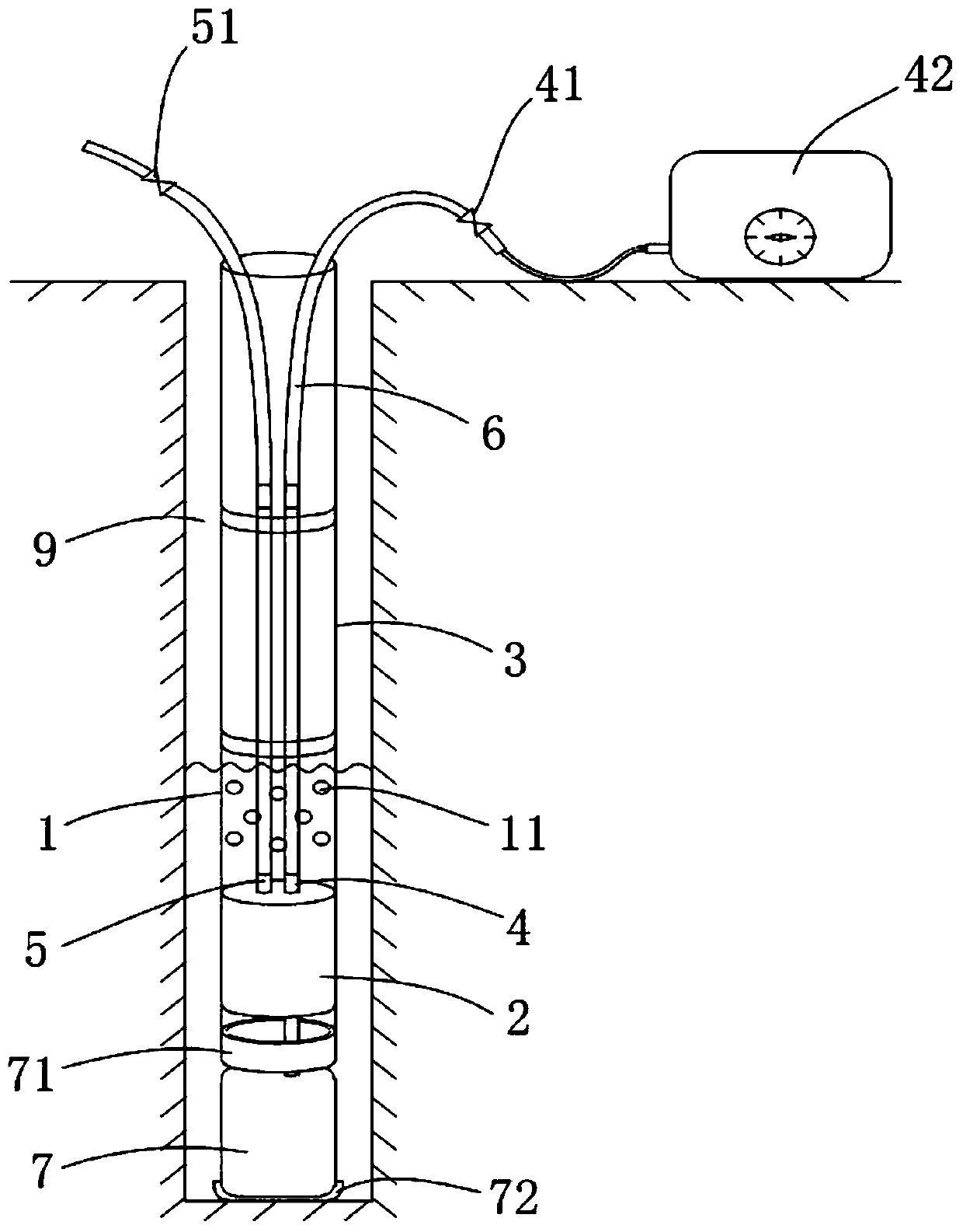 In-situ collection and filtration device based on shallow groundwater and using method of in-situ collection and filtration device