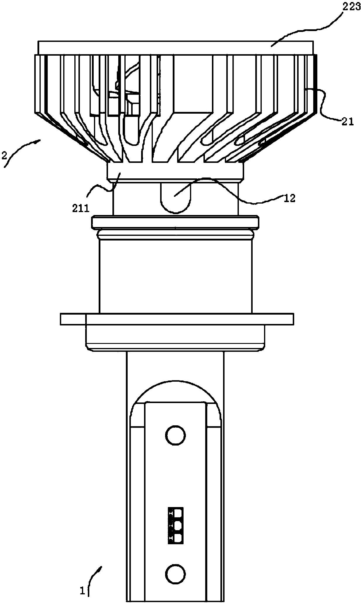 Light emitting diode vehicle light which is high in spotlight intensity and heat dissipation