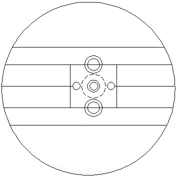 A detection device and detection method for gate surface flatness