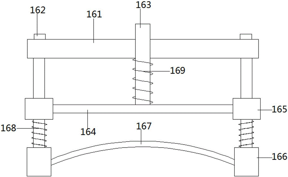 High-efficiency smashing device for food processing