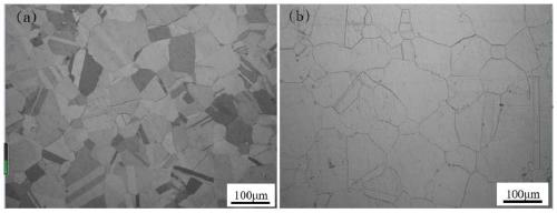 Low-cycle fatigue life prediction method considering microstructure influence