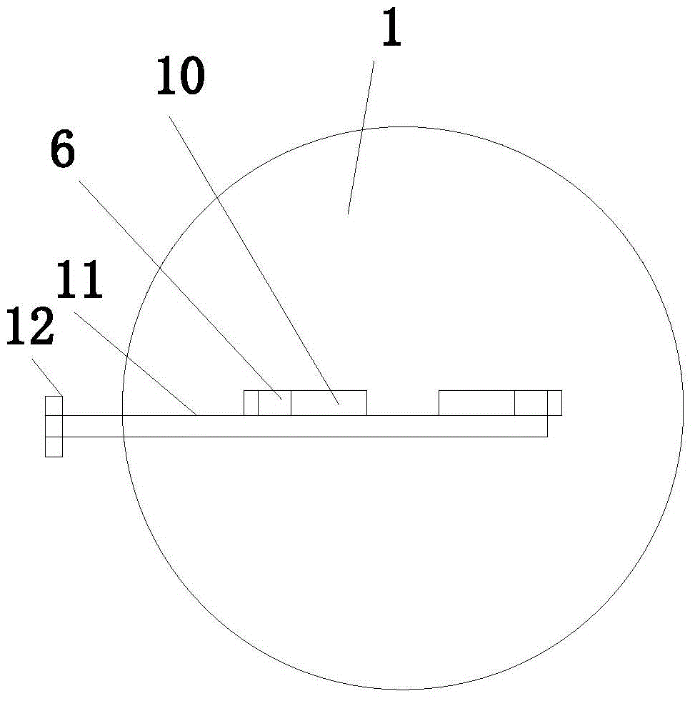 Method and device for cleaning bottom of plastic cup