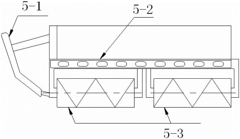 Soft seabed mud spiral propulsion vehicle and traveling method thereof