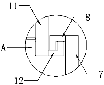 Photovoltaic solar panel with buckle mounting mechanism