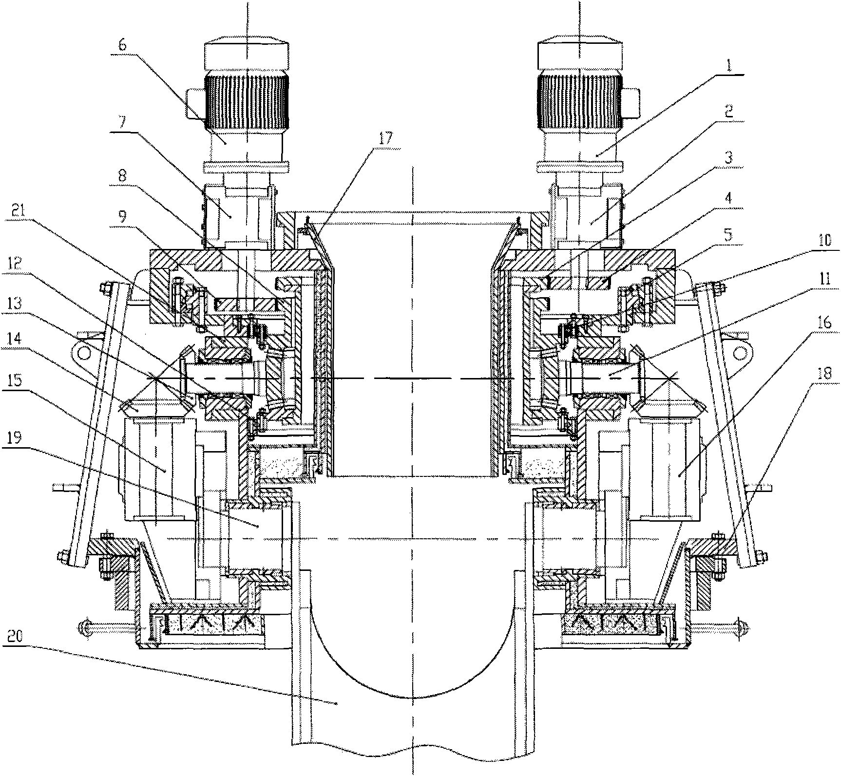 Bulk material distributing device